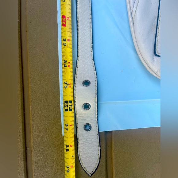 Guess messenger bag envelope style - Picture 6 of 14